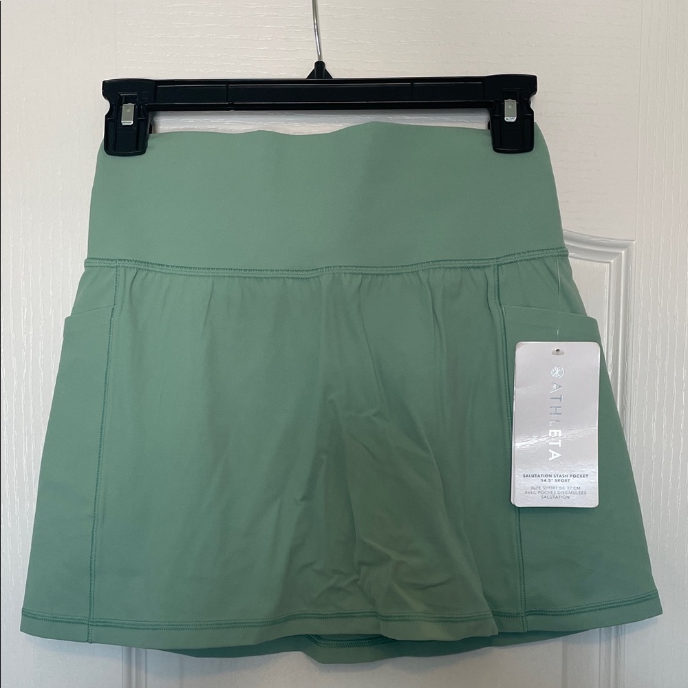 Athleta Salutaion Stash Pocket Sage Green Skort